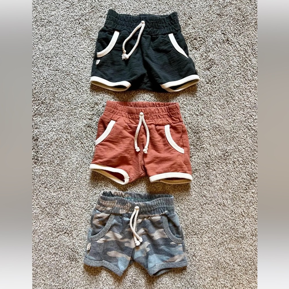 Childhood Clothing retro shorts 2T faded camo, charcoal and red rocks